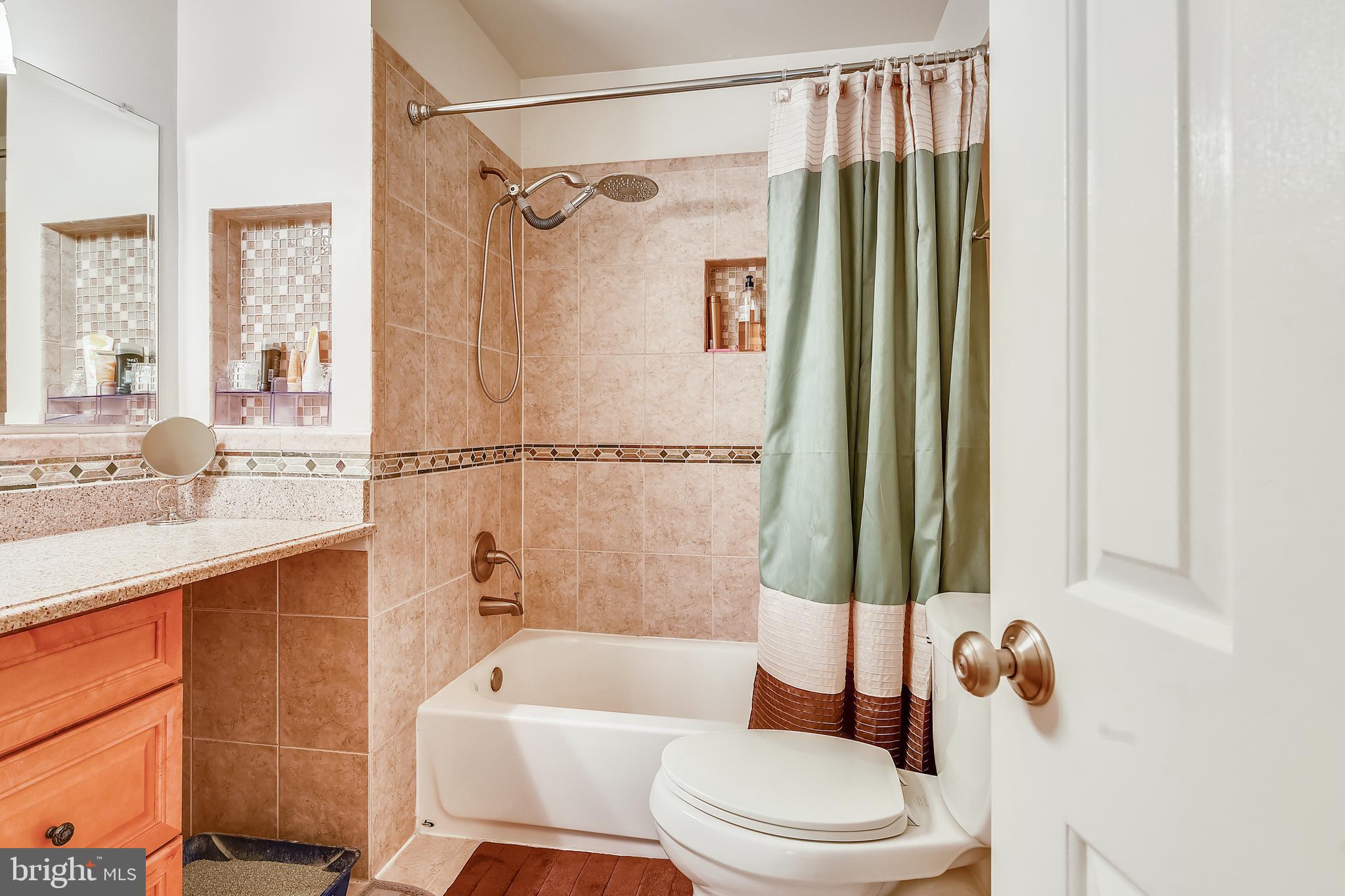 1041 Windrush Lane, Unit 6 Sandy Spring, MD 20860 - Photo 18 of 28 Fully updated hall bath serves secondary bedrooms