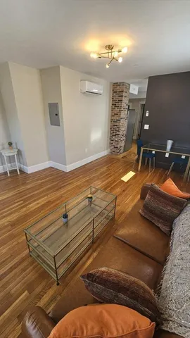 a view of a livingroom with furniture