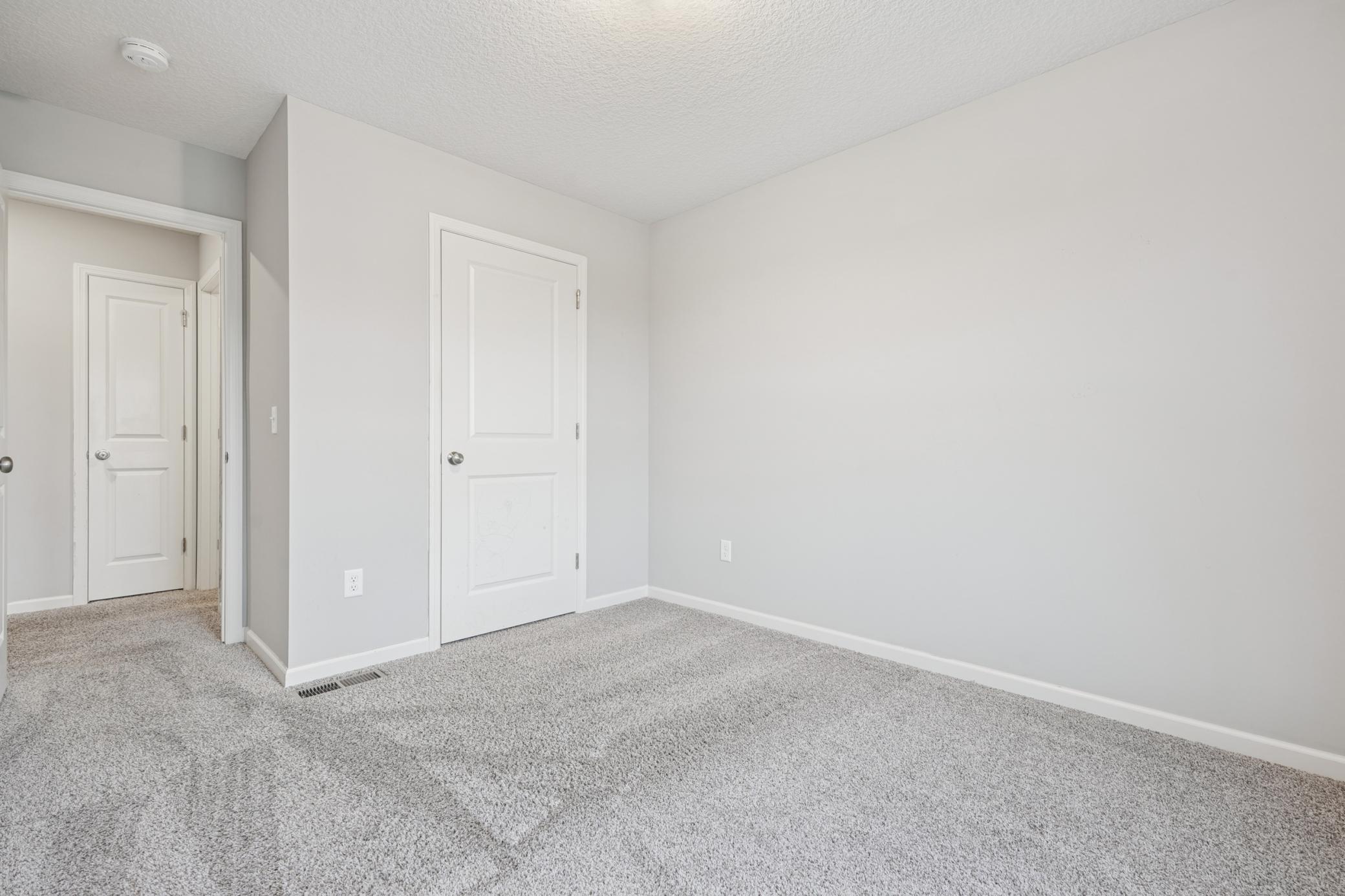 10254 Greystone Circle South Cottage Grove, MN 55016 - Photo 22 of 42
