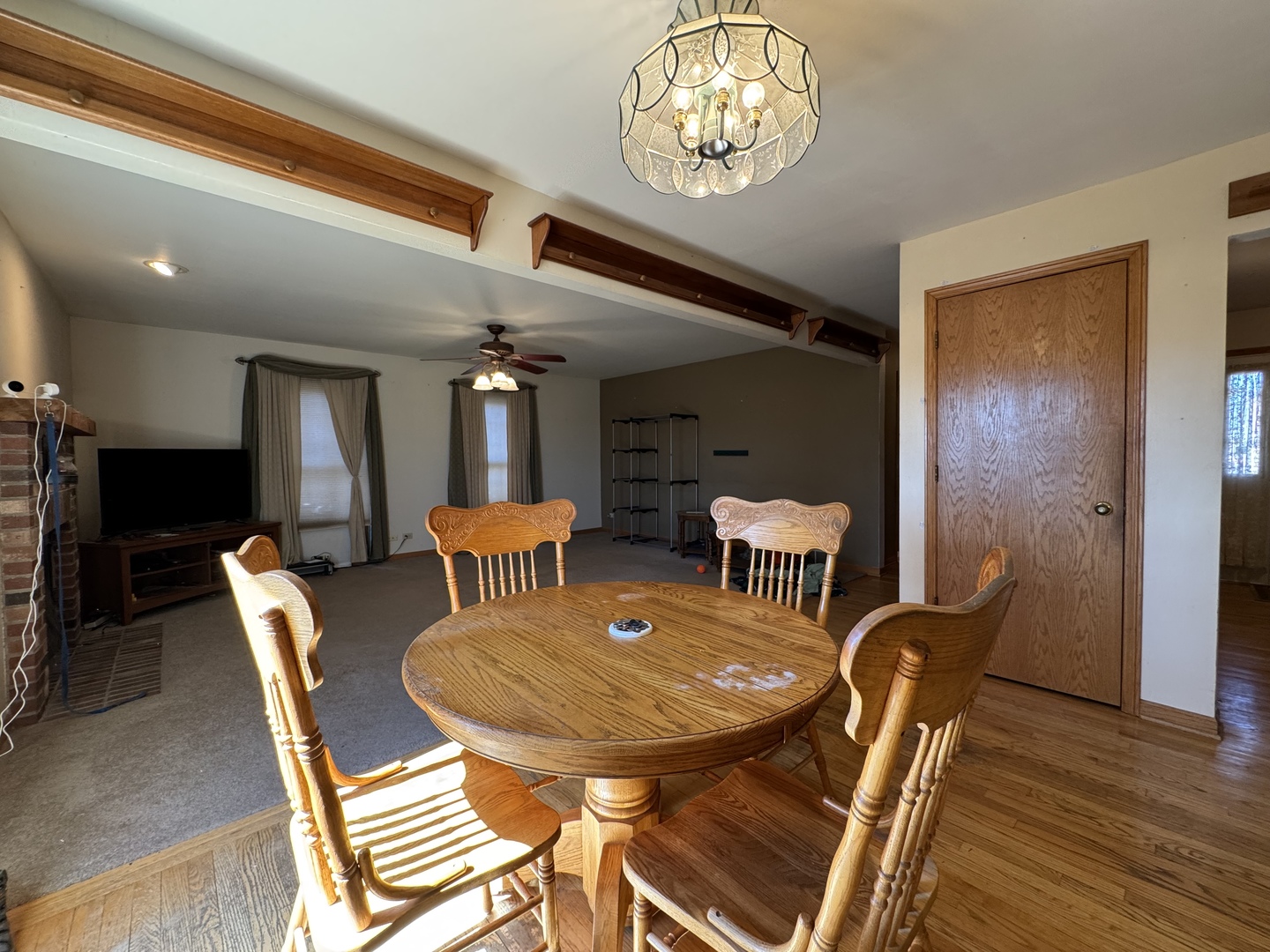 3711 Biscayne Road McHenry, IL 60050 - Photo 9 of 44 Gallery Image 9