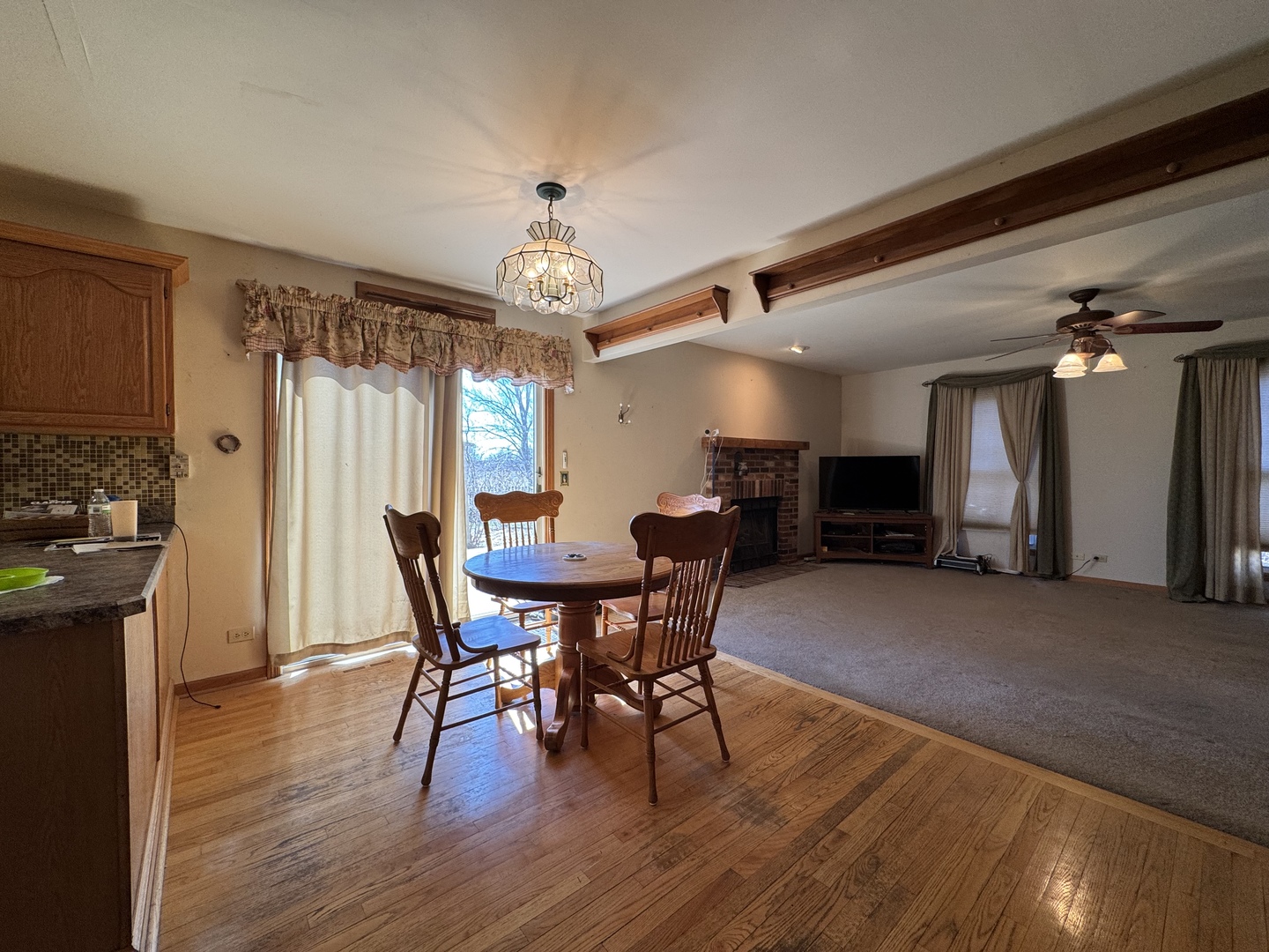 3711 Biscayne Road McHenry, IL 60050 - Photo 10 of 44 Gallery Image 10