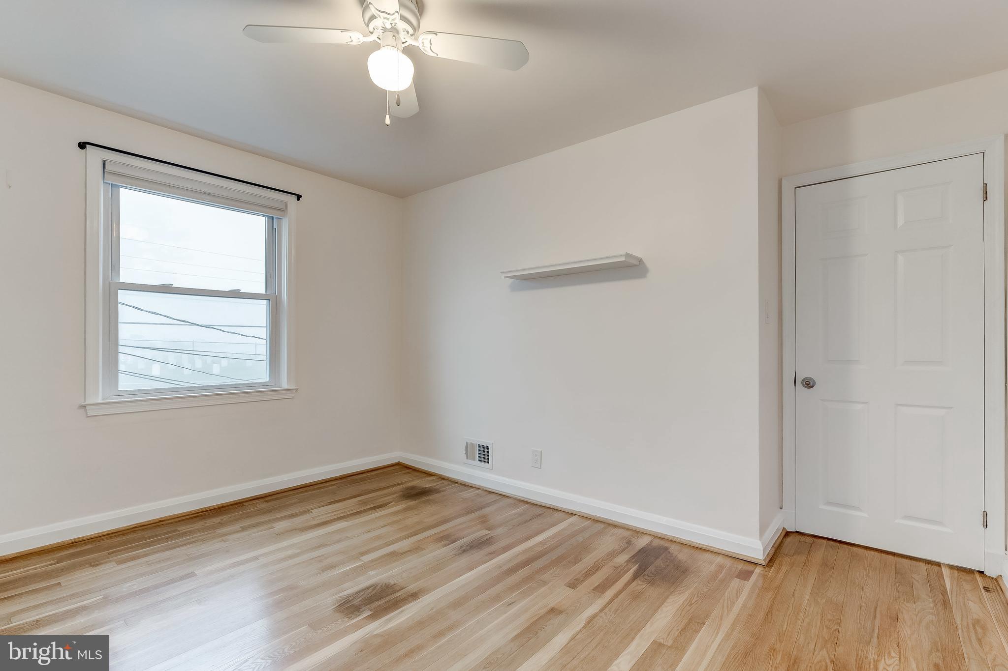 73 Garden Ridge Road Baltimore, MD 21228 - Photo 23 of 40 Bedroom