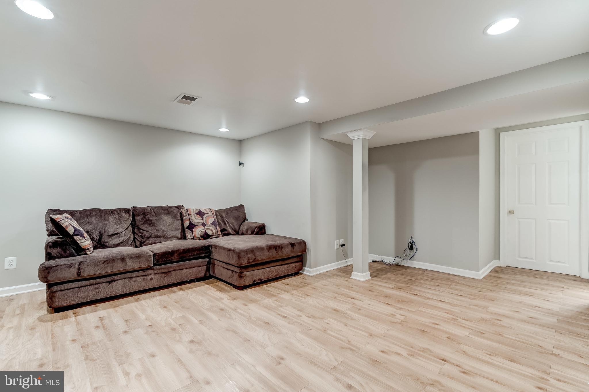 73 Garden Ridge Road Baltimore, MD 21228 - Photo 28 of 40 Lower level Family Room