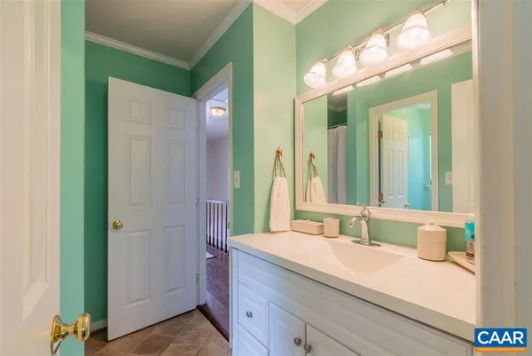 $315,000 | 109 Hammond Street, Unit B, Charlottesville, VA 22903