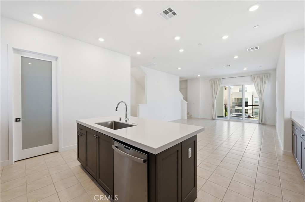 158 Restore Irvine, CA 92618 - Photo 22 of 74