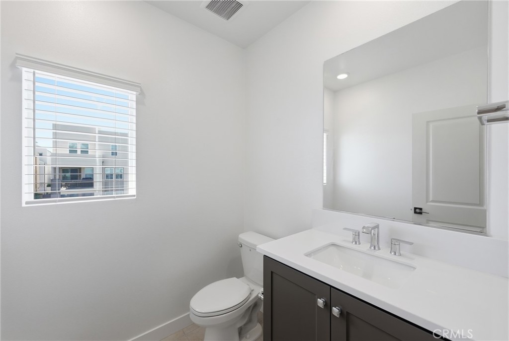 158 Restore Irvine, CA 92618 - Photo 37 of 74