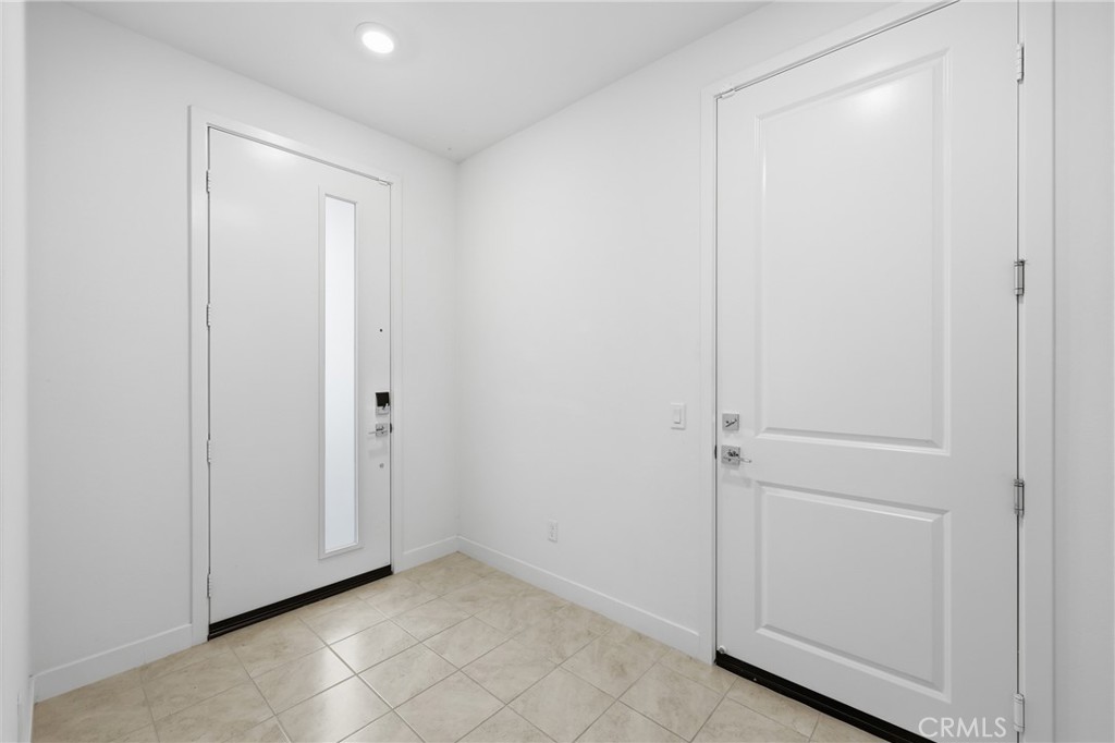 158 Restore Irvine, CA 92618 - Photo 7 of 74