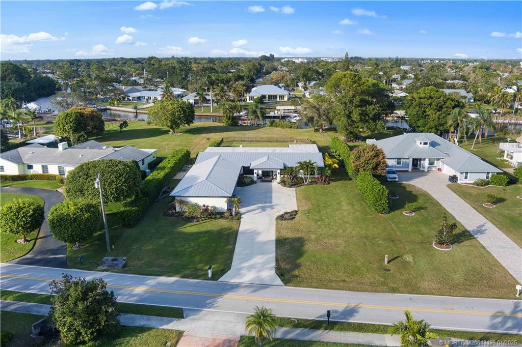 804 Northwest Spruce Ridge Drive Stuart, FL 34994 - Photo 70 of 83 Gallery Image 70