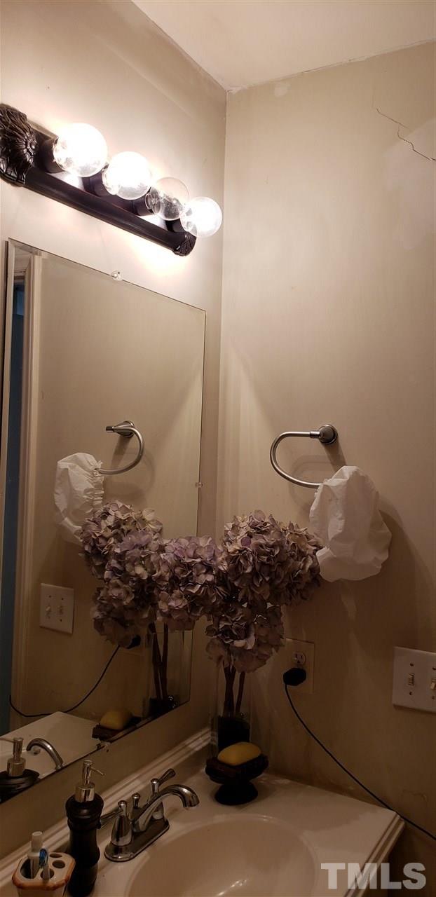 558 Government Road Clayton, NC 27520 - Photo 22 of 23 Gallery Image 22