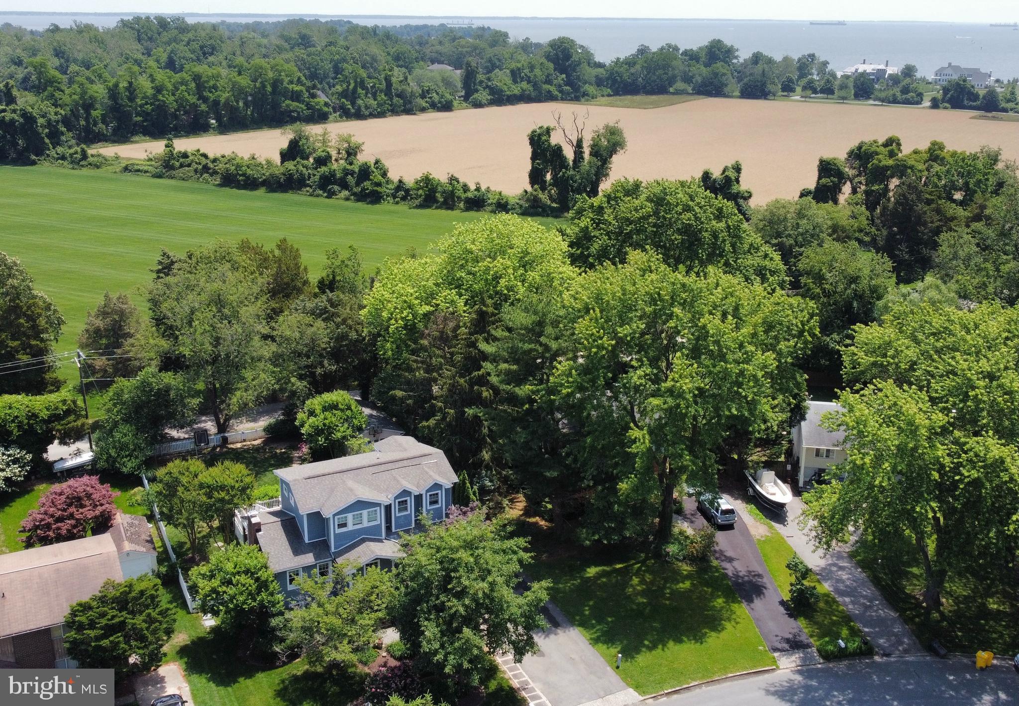 609 Truxton Road Annapolis, MD 21409 - Photo 2 of 42