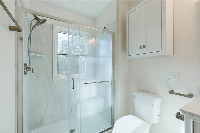 $2,700 | 65 Burton Street, Unit 3, Bristol, RI 02809