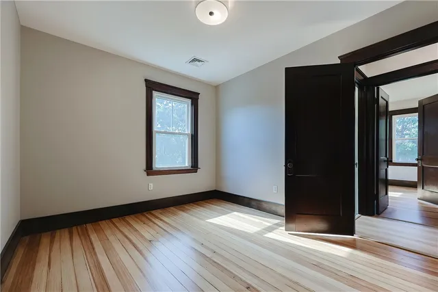 $2,700 | 65 Burton Street, Unit 3, Bristol, RI 02809