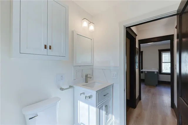 $2,700 | 65 Burton Street, Unit 3, Bristol, RI 02809