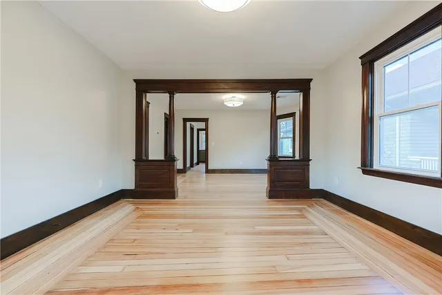 $2,700 | 65 Burton Street, Unit 3, Bristol, RI 02809