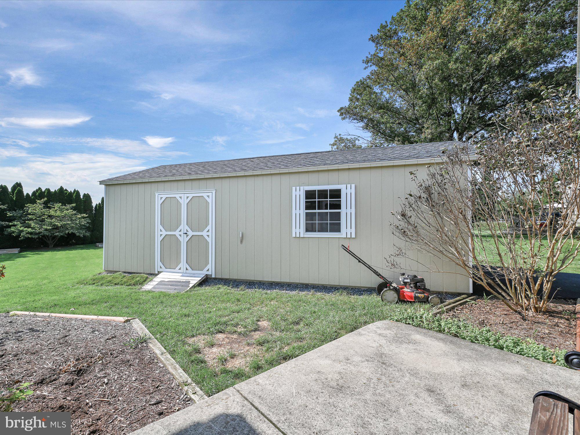 2 Royal Road Palmyra, PA 17078 - Photo 12 of 26 14'x28' shed has electric and room for car/truck