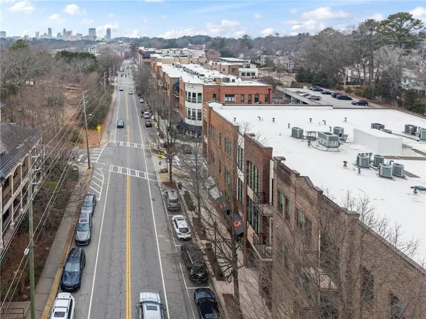 $385,000 | 1430 Dresden Drive Northeast, Unit 245, Atlanta, GA 30319