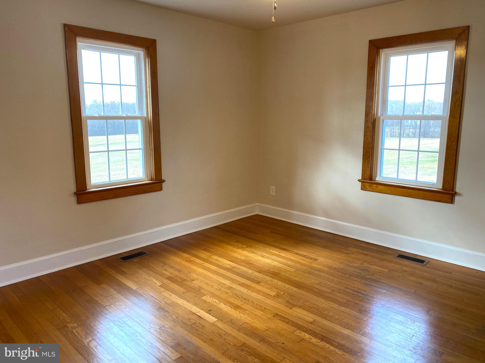 108 Ferry Road Fredericksburg, VA 22405 - Photo 15 of 25 Gallery Image 15