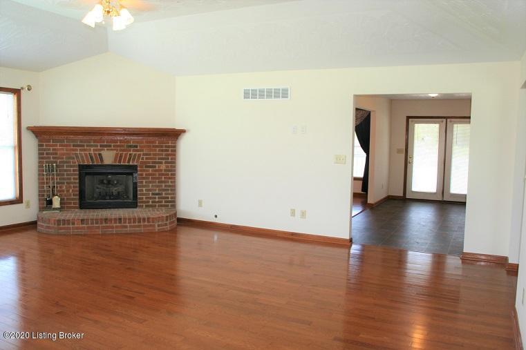 313 Beech Grv Road Shepherdsville, KY 40165 - Photo 29 of 92 IMG_5127
