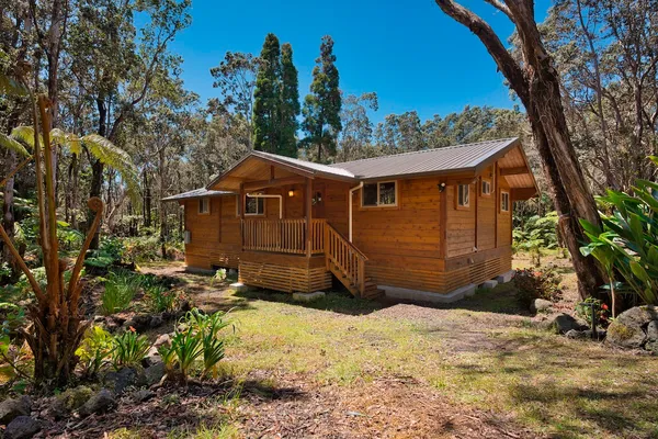 $500,000 | 19-4181 Kekoa Nui Boulevard, Volcano, HI 96785