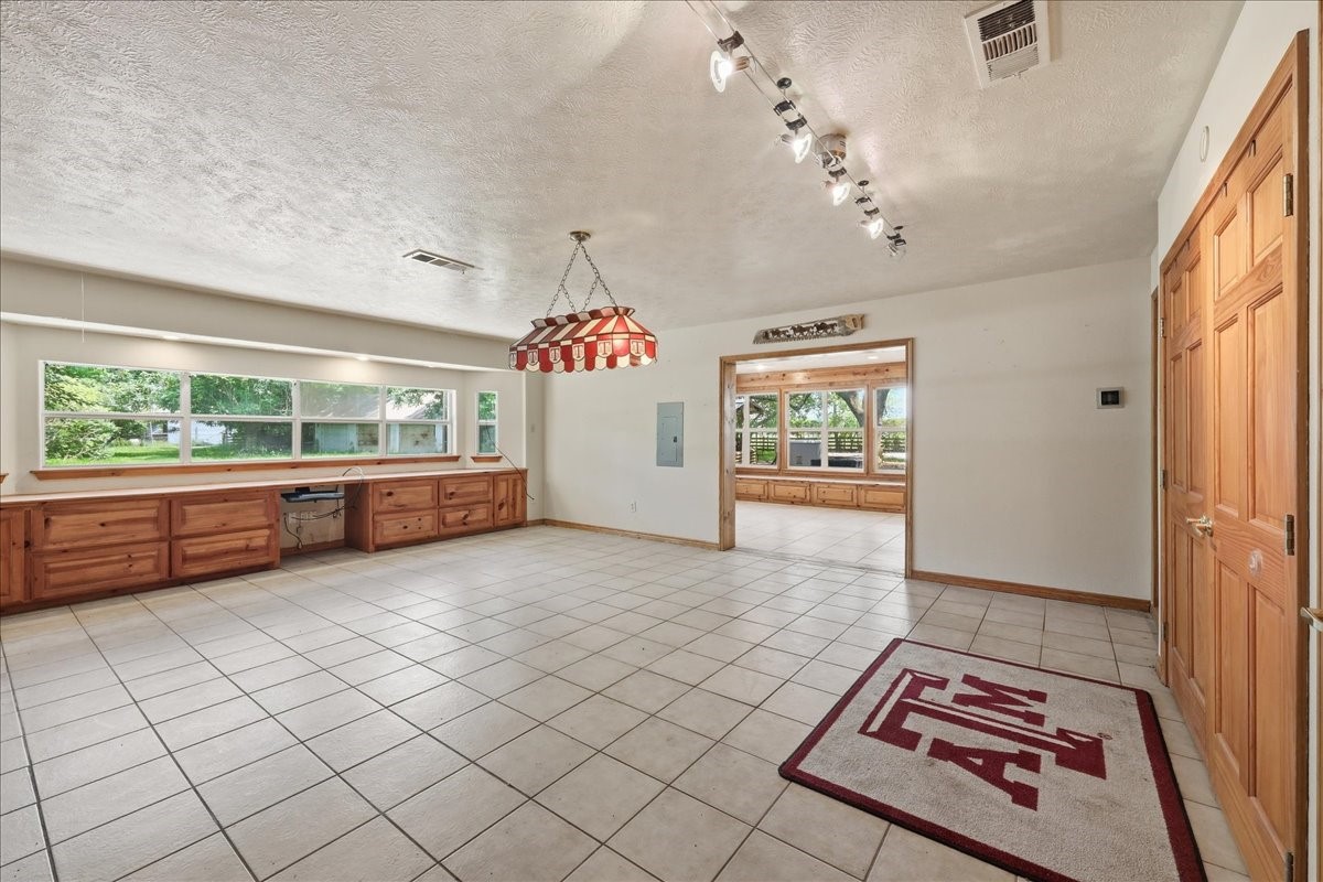 46721 Interstate 10 Winnie, TX 77665 - Photo 28 of 38