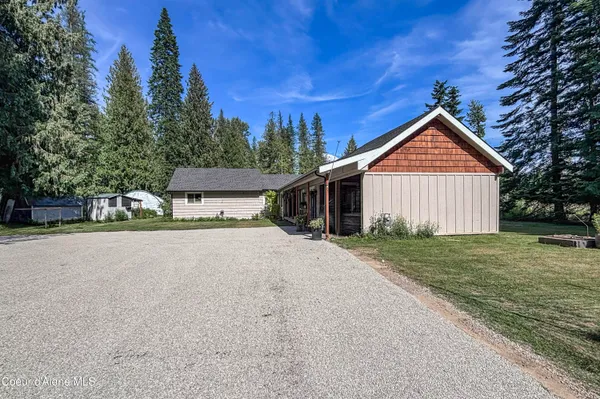 $1,238,000 | 478165 Highway 95 Ponderay Id 83852, Ponderay, ID 83852