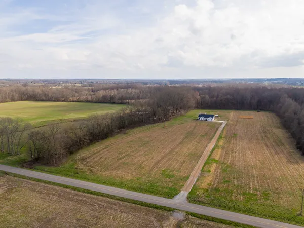 $585,900 | 64 Elliot Road, Ardmore, TN 38449