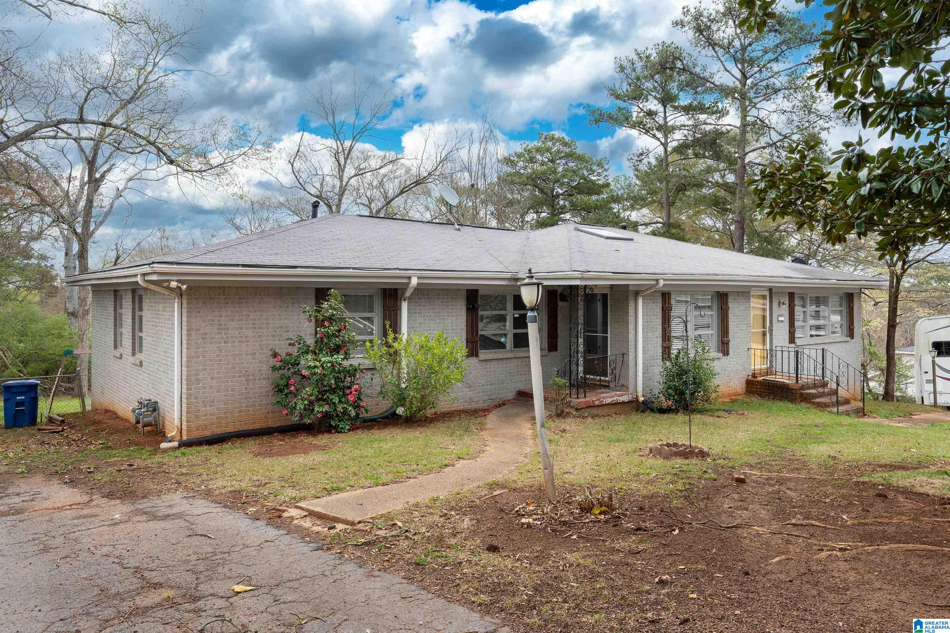 3117 Ashwood Road Bessemer, AL 35023 - Photo 2 of 33