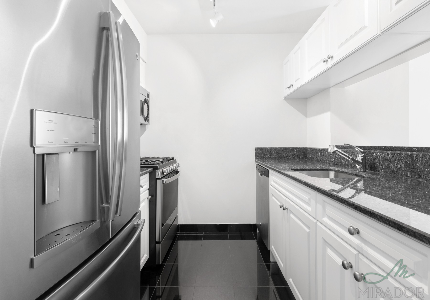 60 West 23rd Street, Unit 1802 Manhattan, NY 10010 - Photo 3 of 21 Photo 3