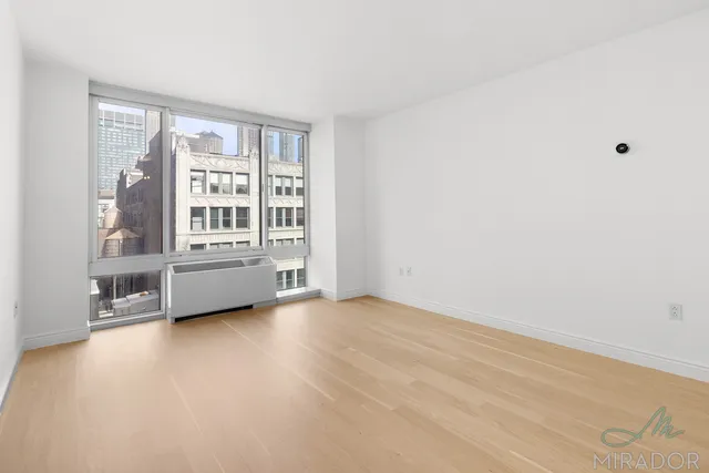 $6,000 | 60 West 23rd Street, Unit 1802 | Flatiron