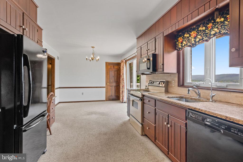 350 Big Spring Road Robesonia, PA 19551 - Photo 17 of 55 Charming kitchen with scenic views.