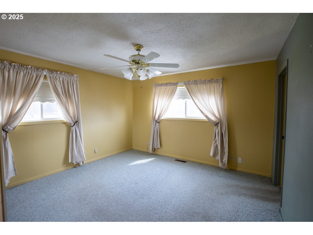 61866 Riddle Road La Grande, OR 97850 - Photo 16 of 29 Gallery Image 16