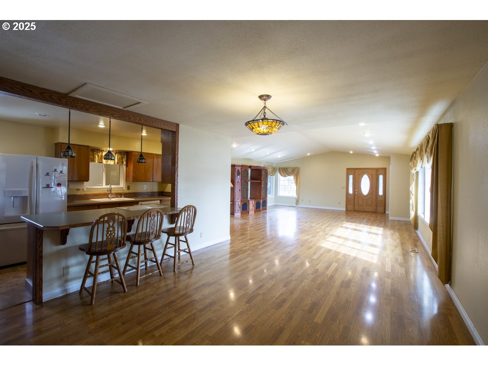 61866 Riddle Road La Grande, OR 97850 - Photo 4 of 29 Gallery Image 4