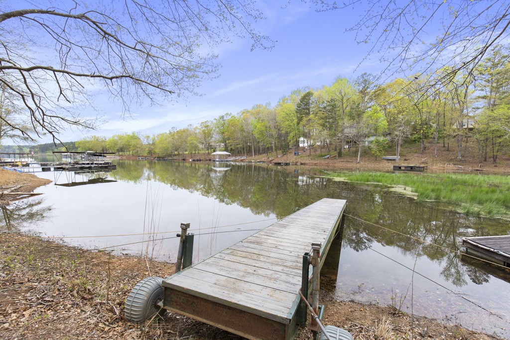 140 Dawn Cove Road Seneca, SC 29678 - Photo 33 of 38 Gallery Image 33