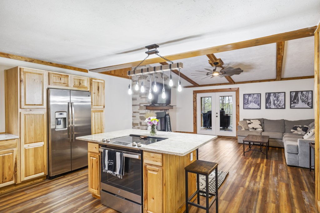 140 Dawn Cove Road Seneca, SC 29678 - Photo 8 of 38 Gallery Image 8