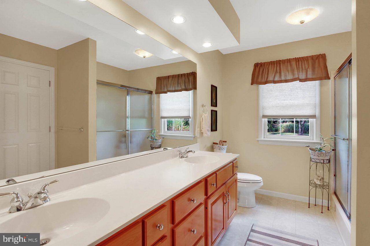3117 Wheatlyn Road York, PA 17402 - Photo 13 of 24 Gallery Image 13