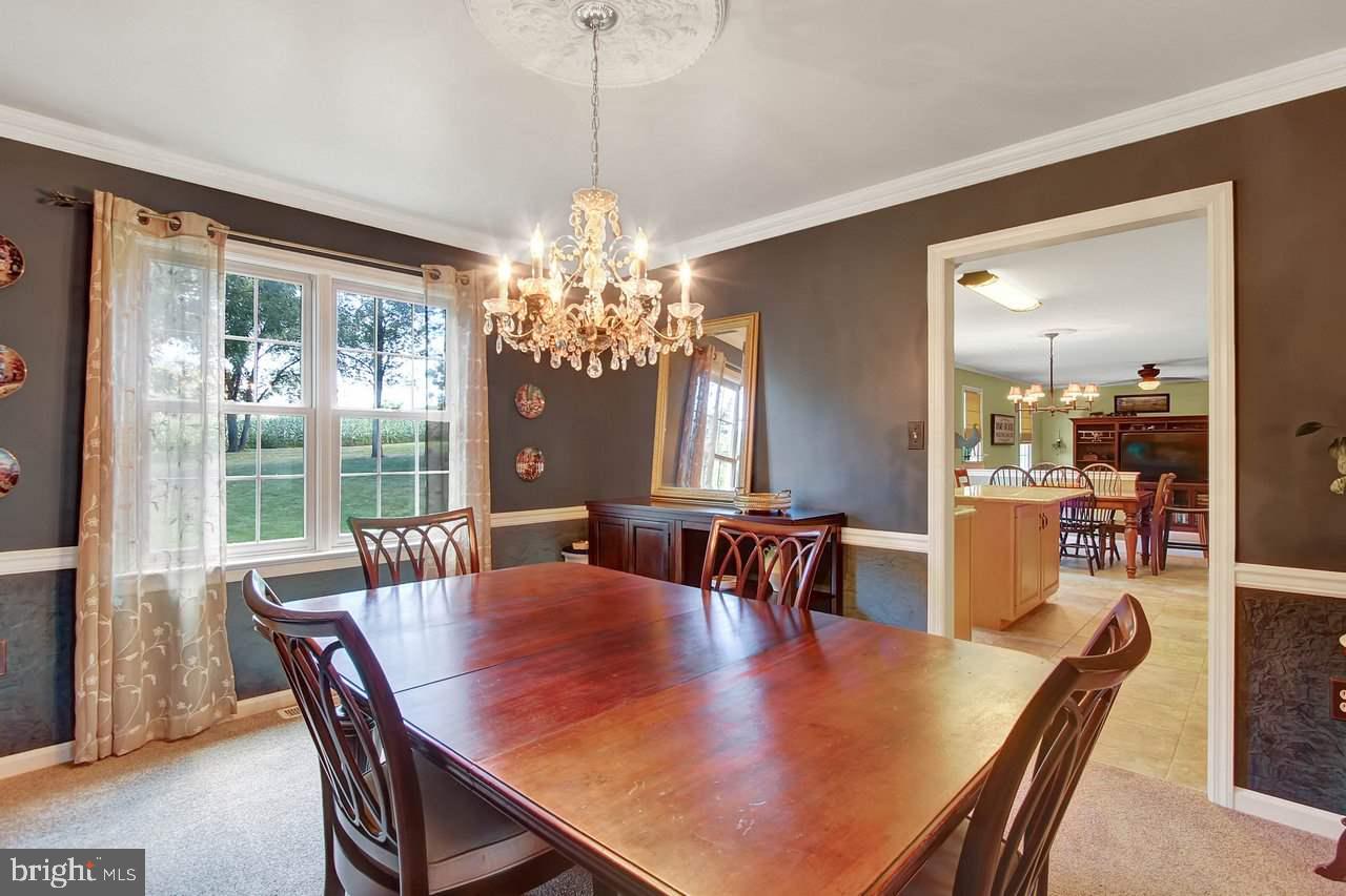 3117 Wheatlyn Road York, PA 17402 - Photo 6 of 24 Gallery Image 6