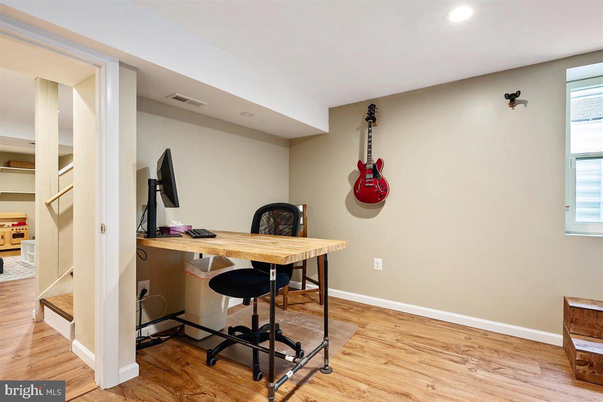 6338 Red Haven Road Columbia, MD 21045 - Photo 31 of 36 Gallery Image 31