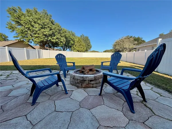 $474,900 | 25012 Chipshot Court, Sorrento, FL 32776