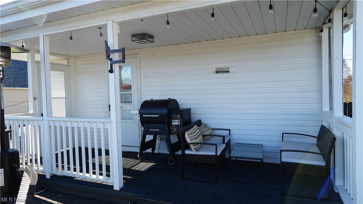 174 Powers Road Weirton, WV 26062 - Photo 8 of 33 View of patio / terrace