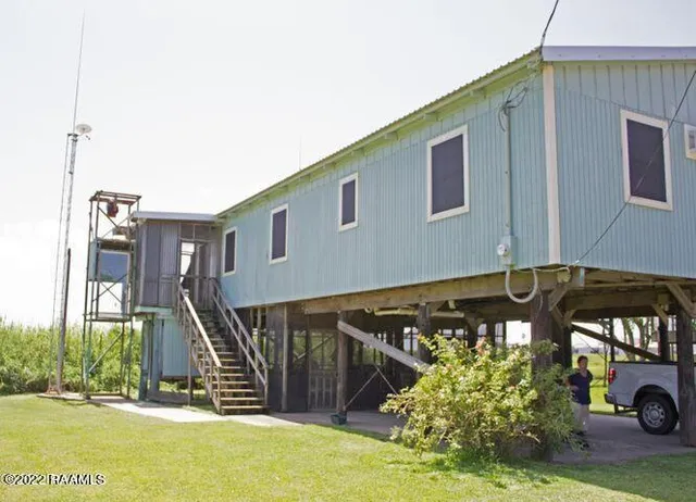 $175,000 | 3825 Hwy 319 Cypremort Point, Franklin, LA 70538