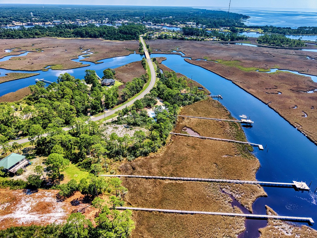 160 Timber Island Road Carrabelle, FL 32322 - Photo 4 of 12 Gallery Image 4