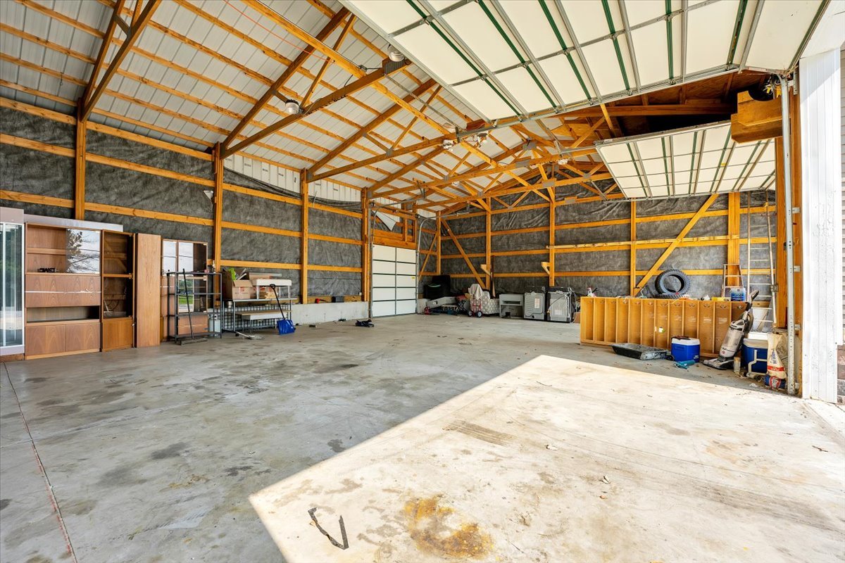 9N576 Crawford Road Elgin, IL 60124 - Photo 25 of 43 a view of parking