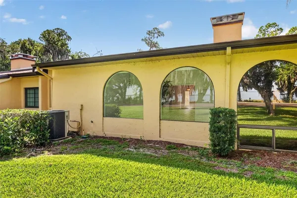 $392,000 | 1111 Lakeshore Drive, Unit C3, Eustis, FL 32726