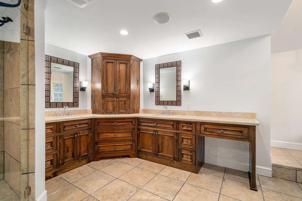 34 Page Farm Road Sherborn, MA 01770 - Photo 20 of 31 Gallery Image 20