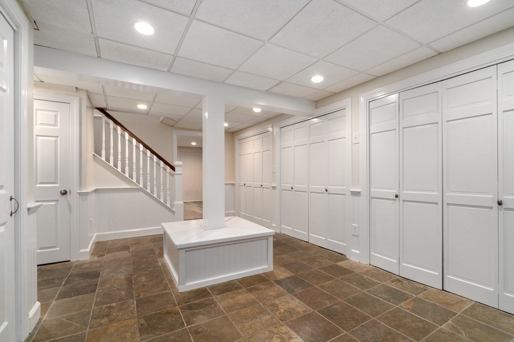34 Page Farm Road Sherborn, MA 01770 - Photo 25 of 31 Gallery Image 25