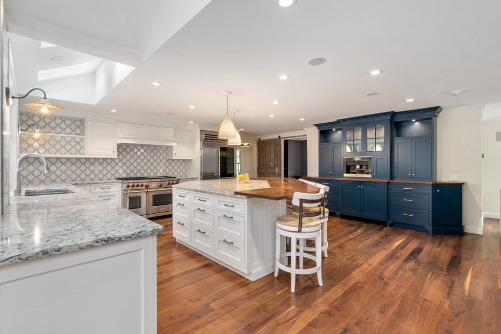 34 Page Farm Road Sherborn, MA 01770 - Photo 4 of 31 Gallery Image 4