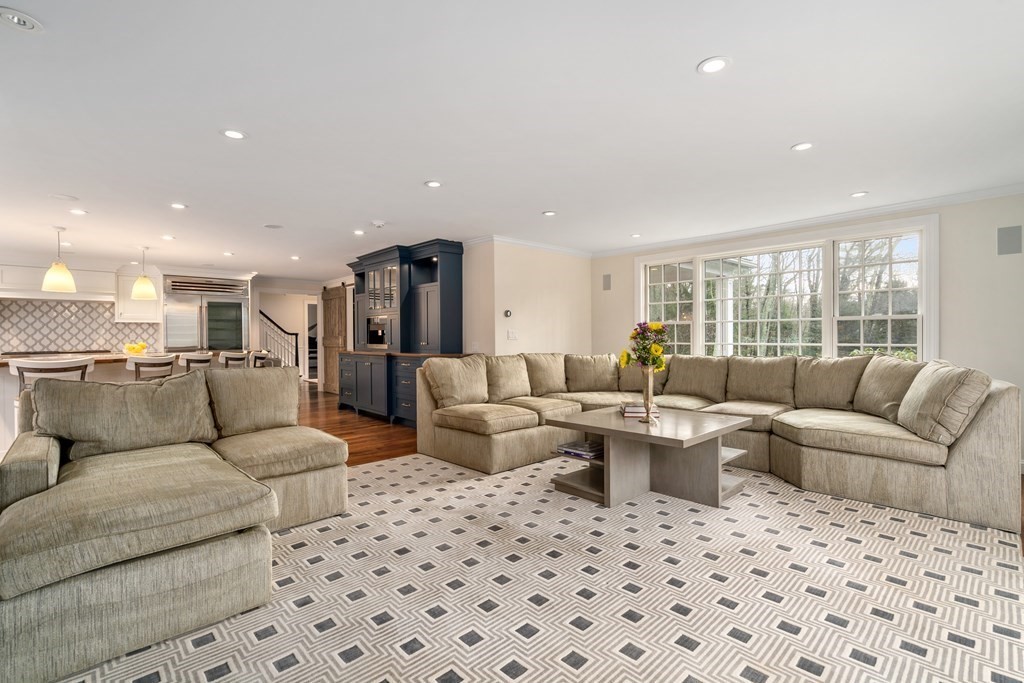 34 Page Farm Road Sherborn, MA 01770 - Photo 7 of 31 Gallery Image 7