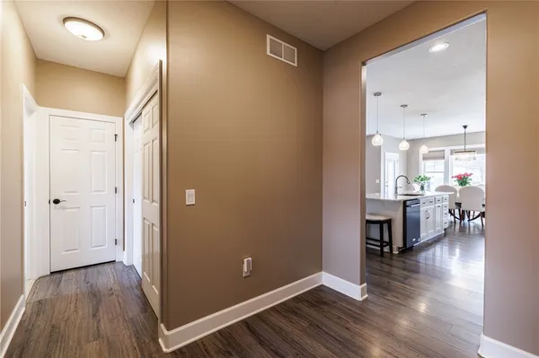 $700,000 | 97 Kingsford Lane, Ogden, NY 14559