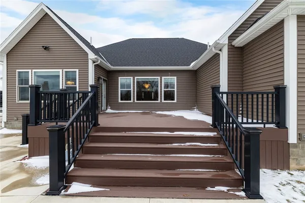 $700,000 | 97 Kingsford Lane, Ogden, NY 14559