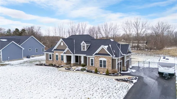 $700,000 | 97 Kingsford Lane, Ogden, NY 14559